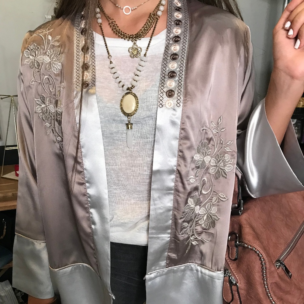 Embroidered Neutral Muted Mauve Kimono